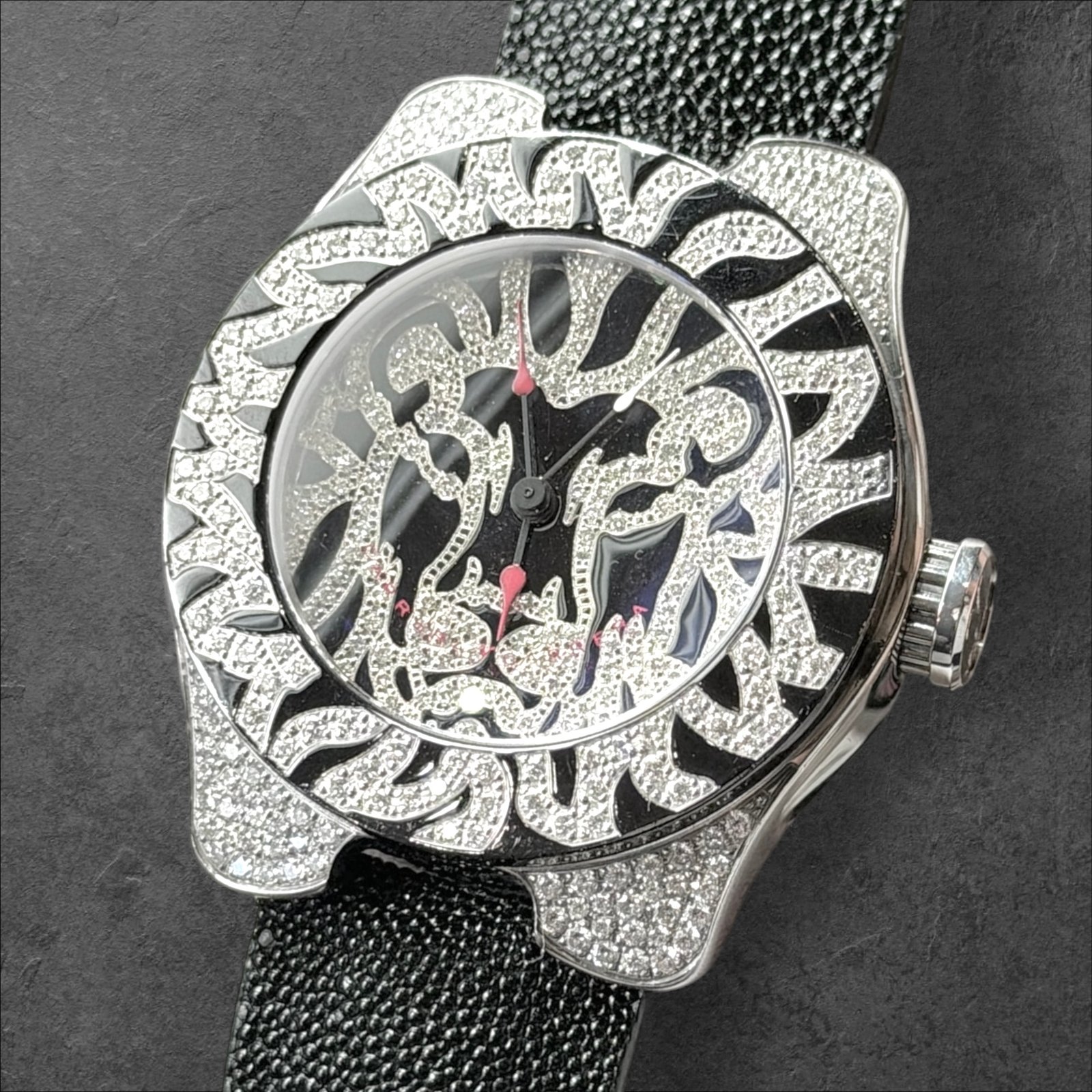 Carrera y Carrera "Avalon" Diamond – Лимитирана серия