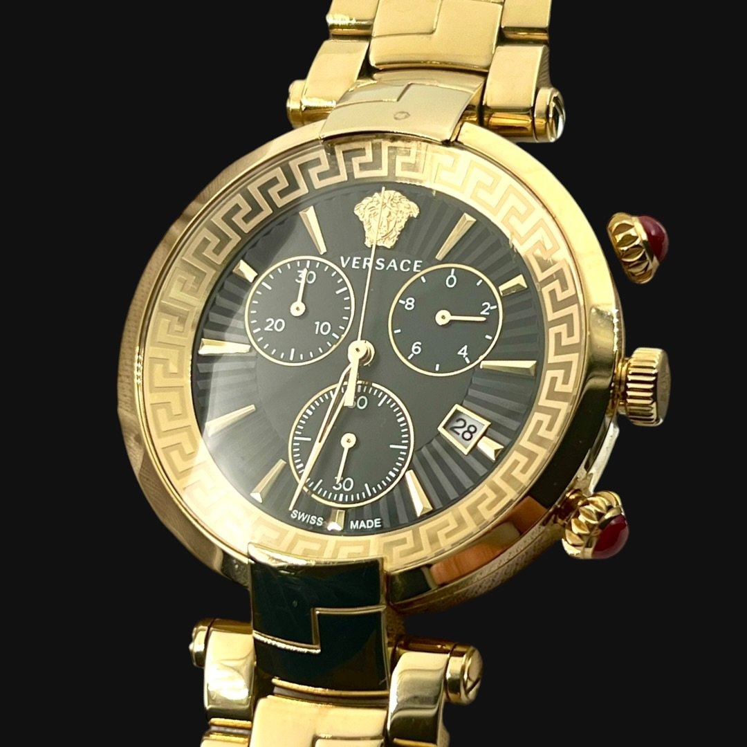 Versace Hellenyium Chronograph – Gold-Tone Luxury Унисекс часовник